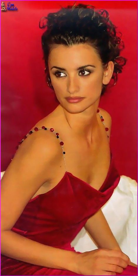 Penelope Cruz   << Back