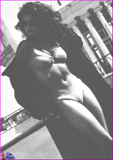 Penelope Cruz   << Back